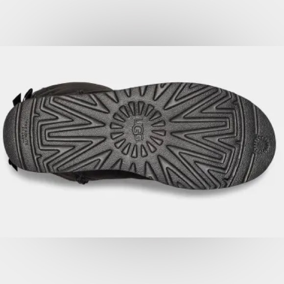 UGG Women's' Bailey Bow II Boot, Black - Picture 6 of 11